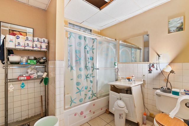 639 W 48th Street, Chicago, IL 60609