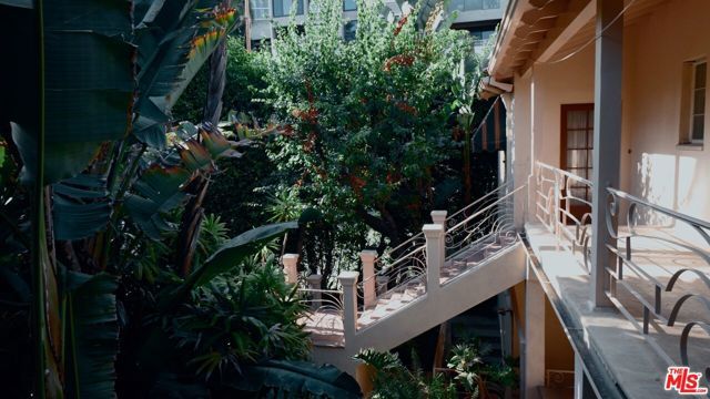 8468 Fountain Avenue, West Hollywood, CA 90069