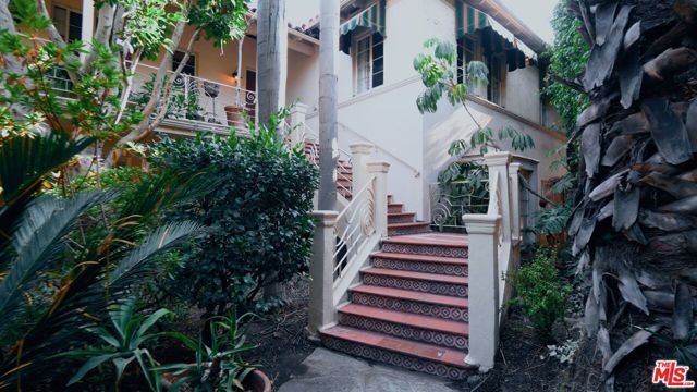 8468 Fountain Avenue, West Hollywood, CA 90069