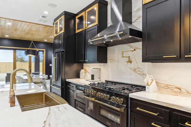 3902 Charleston Street, Houston, TX 77021