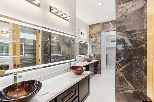 3902 Charleston Street, Houston, TX 77021