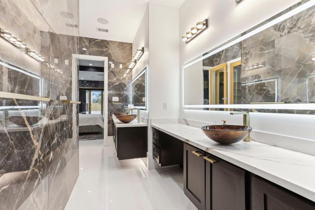 3902 Charleston Street, Houston, TX 77021