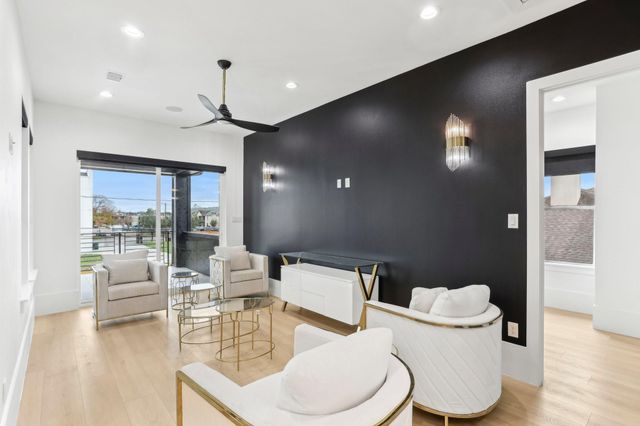 3902 Charleston Street, Houston, TX 77021