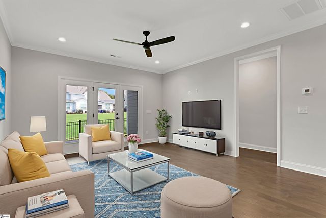 61 Hensley Road, Greenville, SC 29607