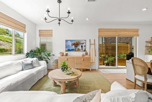 1763 Laurelwood Way, Oceanside, CA 92057