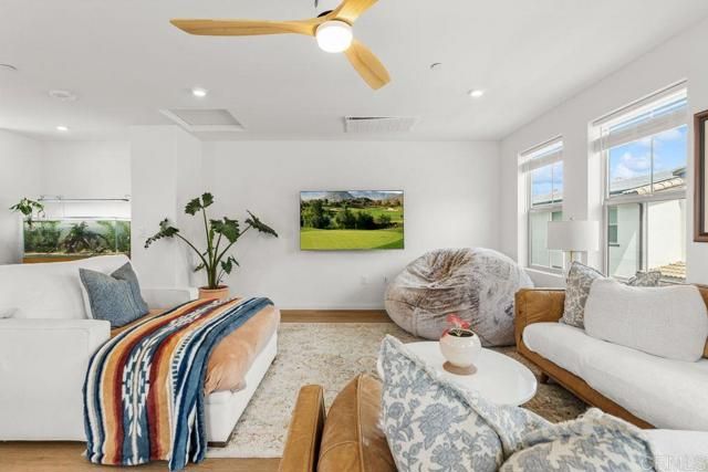 1763 Laurelwood Way, Oceanside, CA 92057