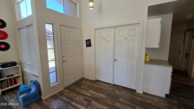 6826 S 17TH Way, Phoenix, AZ 85042
