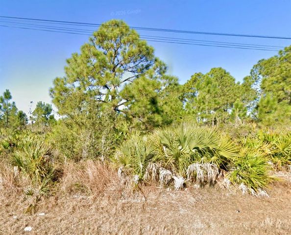 1019 WAGNER AVENUE, Lehigh Acres, FL 33972