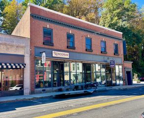 24-28 Rockingham Street, Rockingham, VT 05101