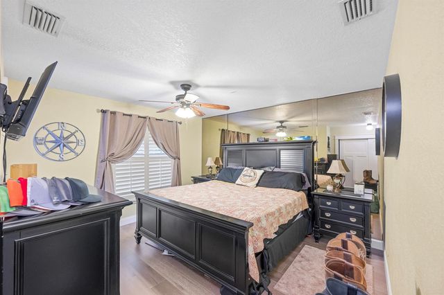 128 Banyan Circle, Jupiter, FL 33458
