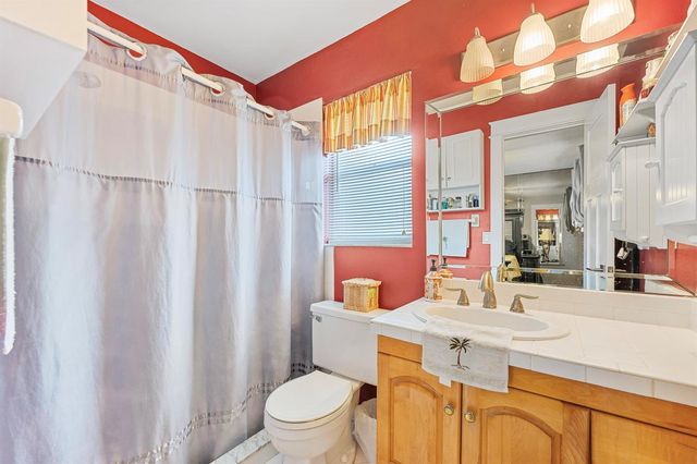 128 Banyan Circle, Jupiter, FL 33458
