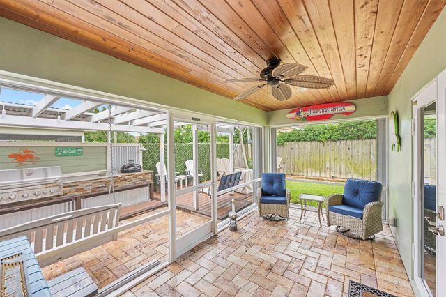 128 Banyan Circle, Jupiter, FL 33458