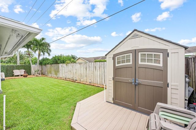 128 Banyan Circle, Jupiter, FL 33458