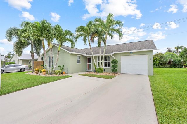 128 Banyan Circle, Jupiter, FL 33458