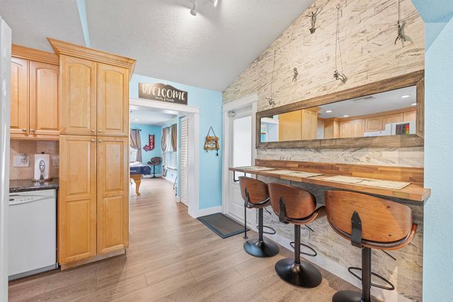 128 Banyan Circle, Jupiter, FL 33458