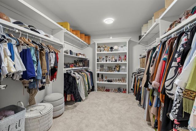 8615 Greendale Drive, Sterling Heights, MI 48312