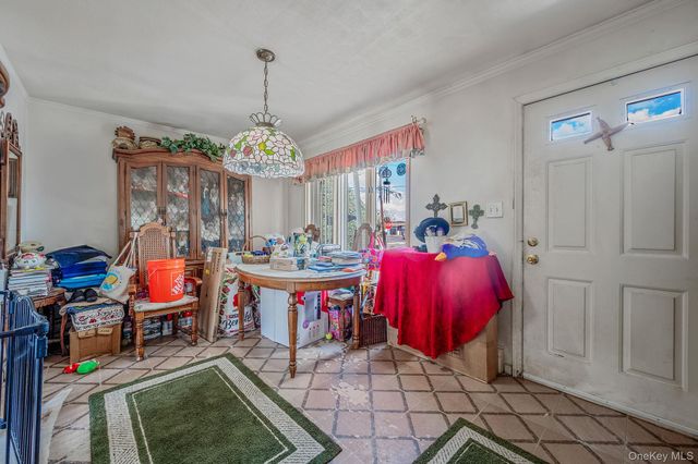 130 Lafayette Road, West Babylon, NY 11704