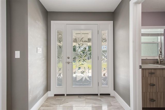 336 WAYNE AVENUE, Indialantic, FL 32903