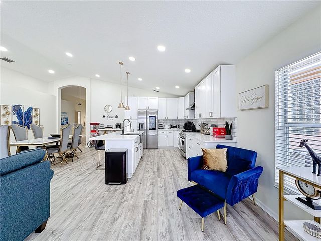 458 HOLLINGHEAD LOOP, Davenport, FL 33896