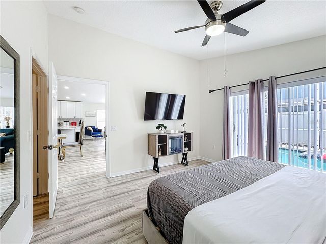 458 HOLLINGHEAD LOOP, Davenport, FL 33896