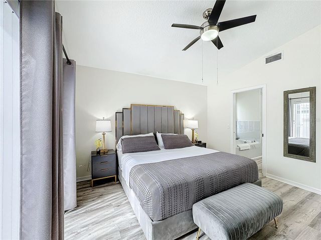 458 HOLLINGHEAD LOOP, Davenport, FL 33896