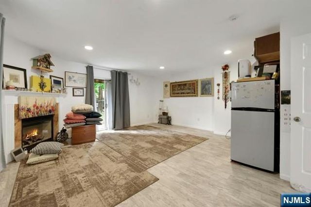 531A 2nd Street A, Palisades Park, NJ 07650