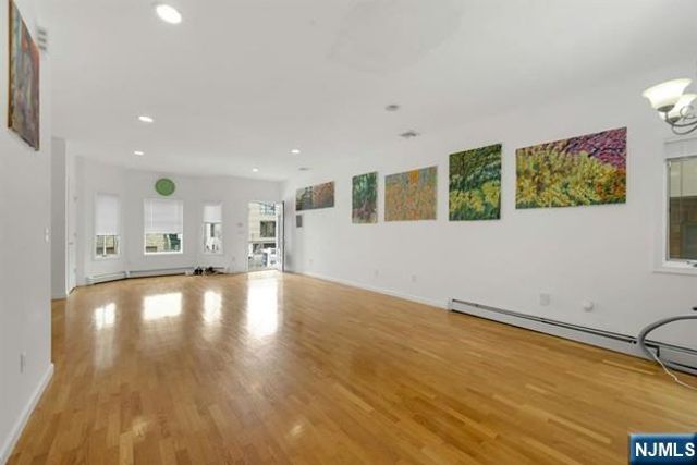 531A 2nd Street A, Palisades Park, NJ 07650