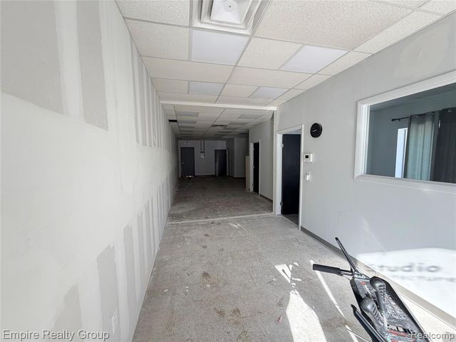 37454 Ann Arbor Trail, Livonia, MI 48150