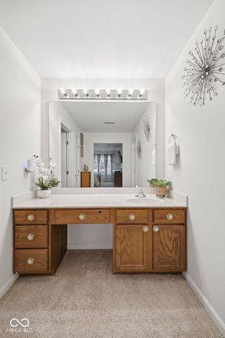 9577 Sweet Clover Way, Fishers, IN 46038