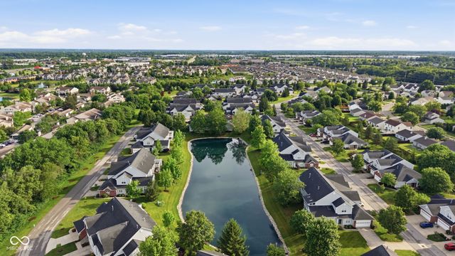 9577 Sweet Clover Way, Fishers, IN 46038