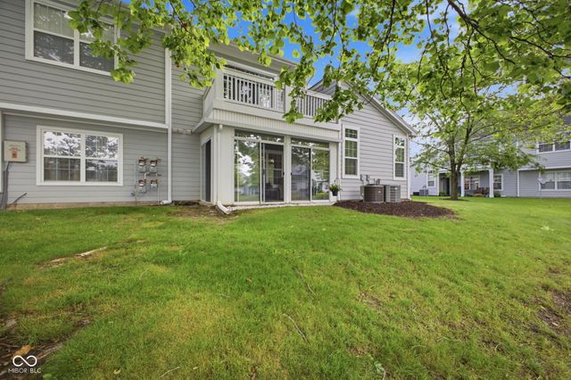 9577 Sweet Clover Way, Fishers, IN 46038