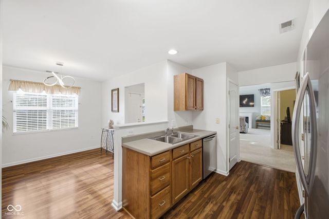 9577 Sweet Clover Way, Fishers, IN 46038