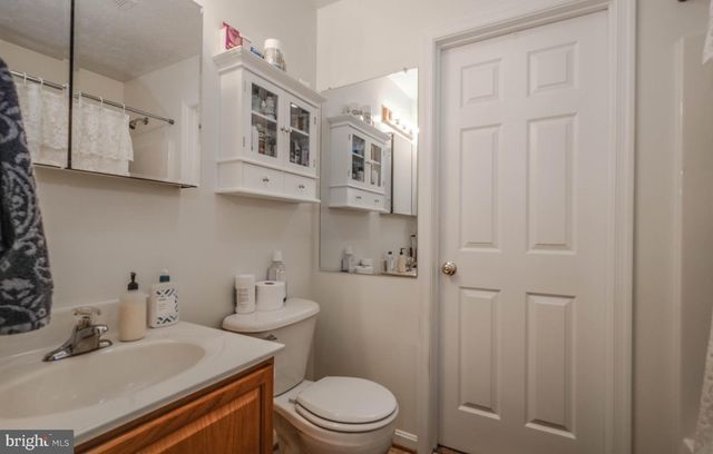 1331 DRUMMER HILL RD, Front Royal, VA 22630