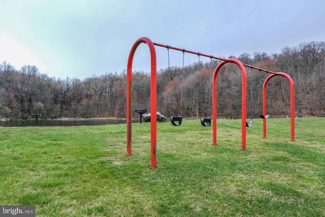 1331 DRUMMER HILL RD, Front Royal, VA 22630