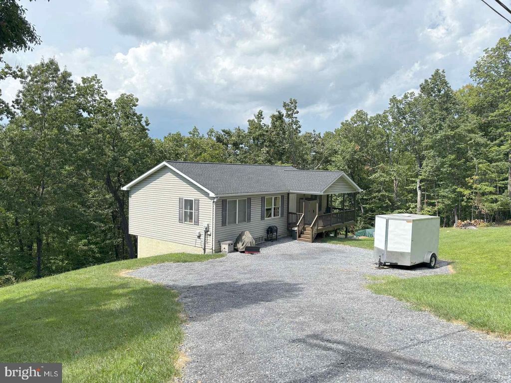 1331 DRUMMER HILL RD, Front Royal, VA 22630