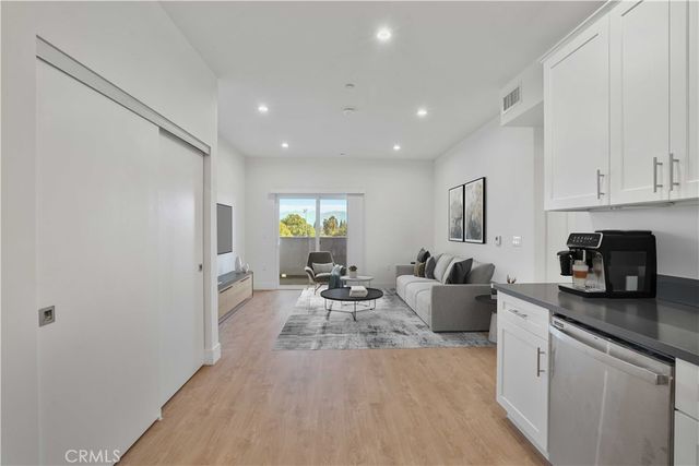 8750 Sepulveda Boulevard 502, North Hills, CA 91343