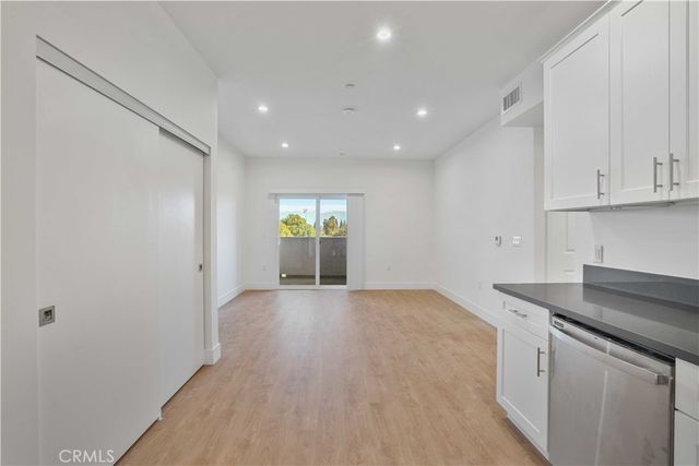 8750 Sepulveda Boulevard 502, North Hills, CA 91343