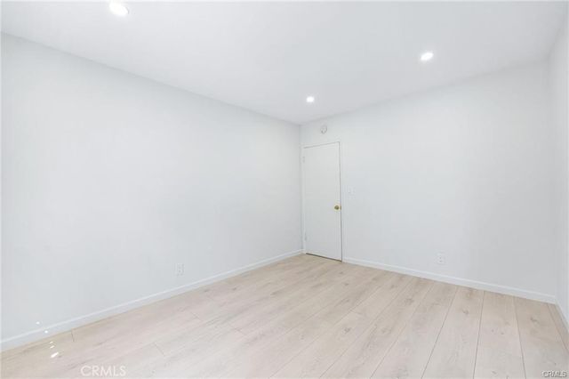 580 W Stocker Street 6, Glendale, CA 91202