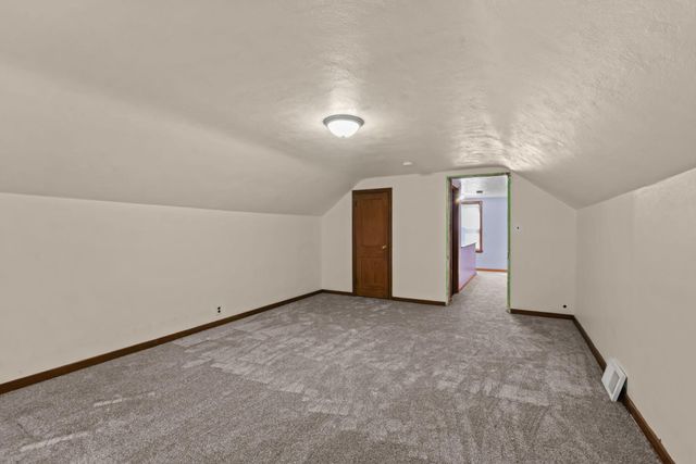 2811 Centerville Road, Little Canada, MN 55117