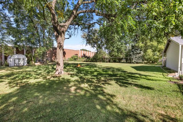 2811 Centerville Road, Little Canada, MN 55117