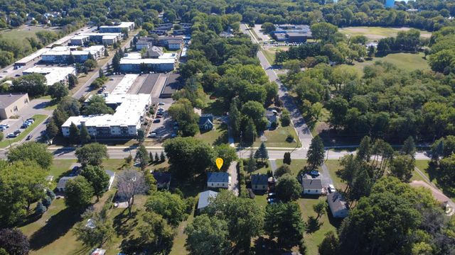 2811 Centerville Road, Little Canada, MN 55117