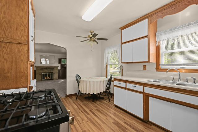 2811 Centerville Road, Little Canada, MN 55117