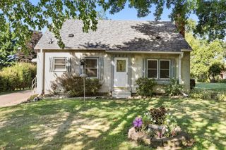 2811 Centerville Road, Little Canada, MN 55117