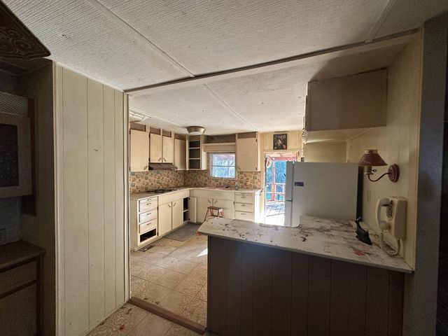 40653 Hodges Hill Drive, Oakhurst, CA 93644