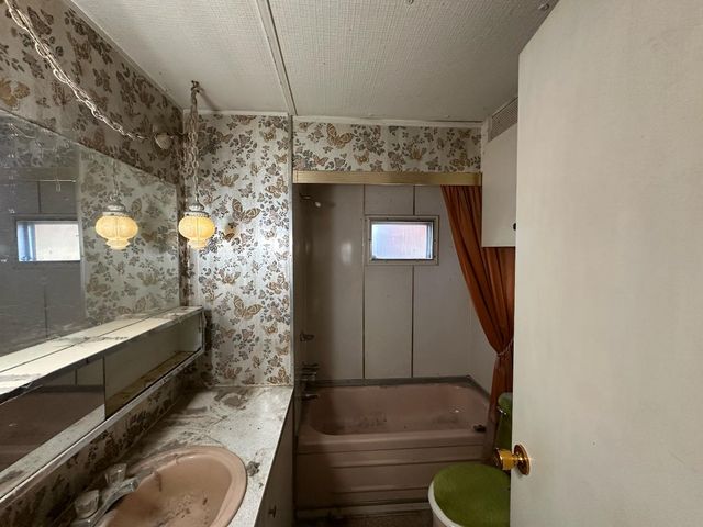 40653 Hodges Hill Drive, Oakhurst, CA 93644