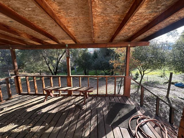 40653 Hodges Hill Drive, Oakhurst, CA 93644