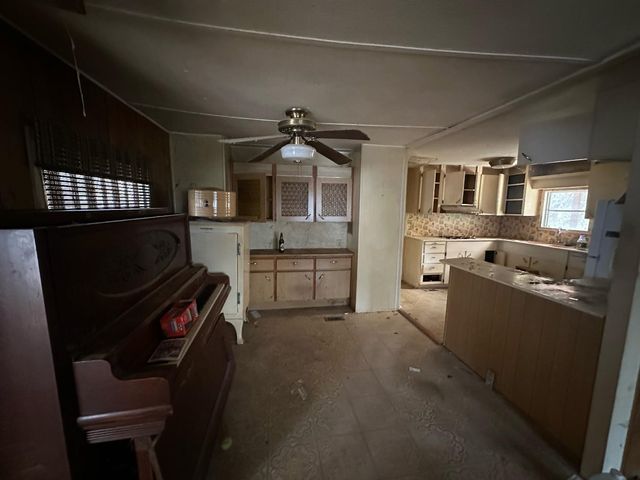 40653 Hodges Hill Drive, Oakhurst, CA 93644