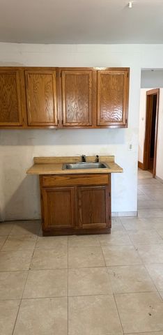 4935 S Wood Street, Chicago, IL 60609