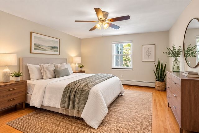 31 Pond St 22, Waltham, MA 02451