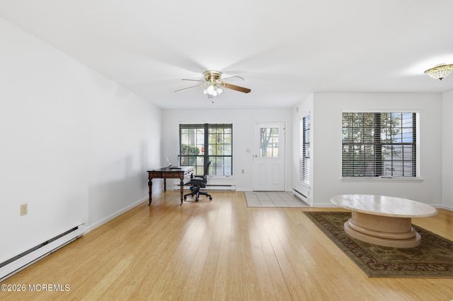 453E Chesterfield Court, Manchester, NJ 08759